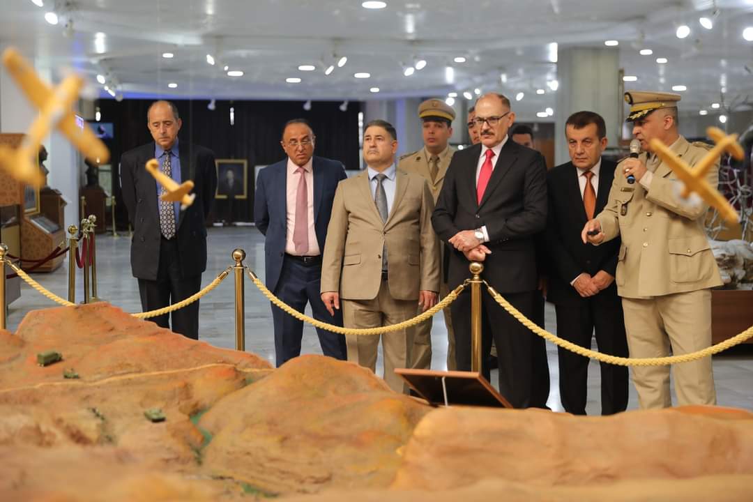 The visit of the President of the Court, Judge Jassim Mohammed Abboud, and his accompanying delegation to the Military Museum and the Mujahid Museum